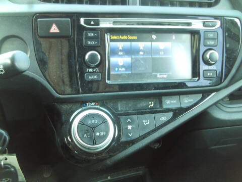 2015 Toyota Prius c One