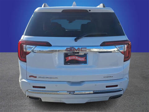 2022 GMC Acadia Denali