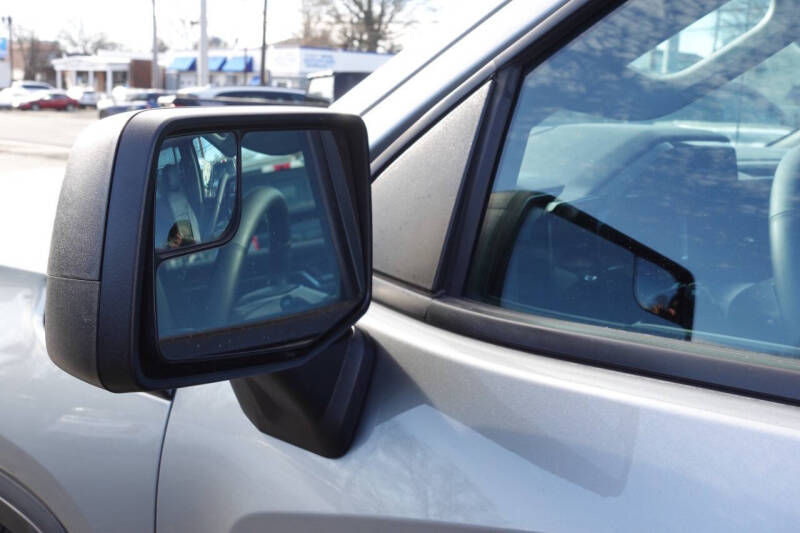 2023 GMC Sierra 1500 Elevation Standard