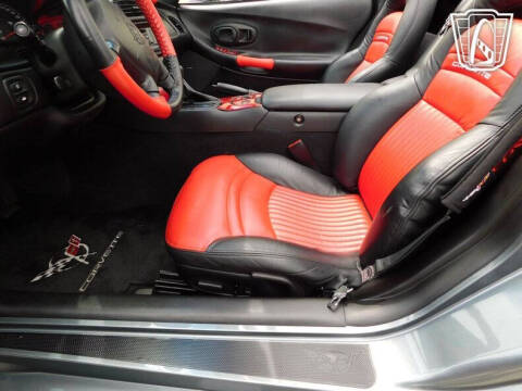 2004 Chevrolet Corvette