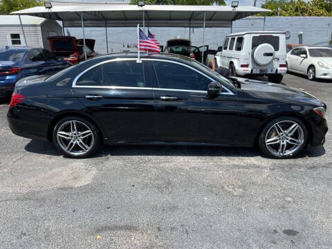 2019 Mercedes-Benz E-Class E 300
