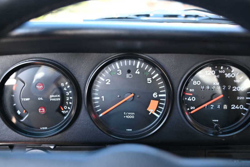 1984 Porsche 911 Carrera