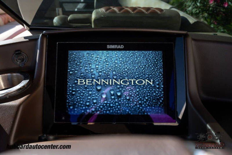 2021 Bennington Q25 SB