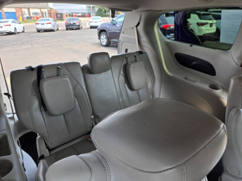2021 Chrysler Pacifica Touring L