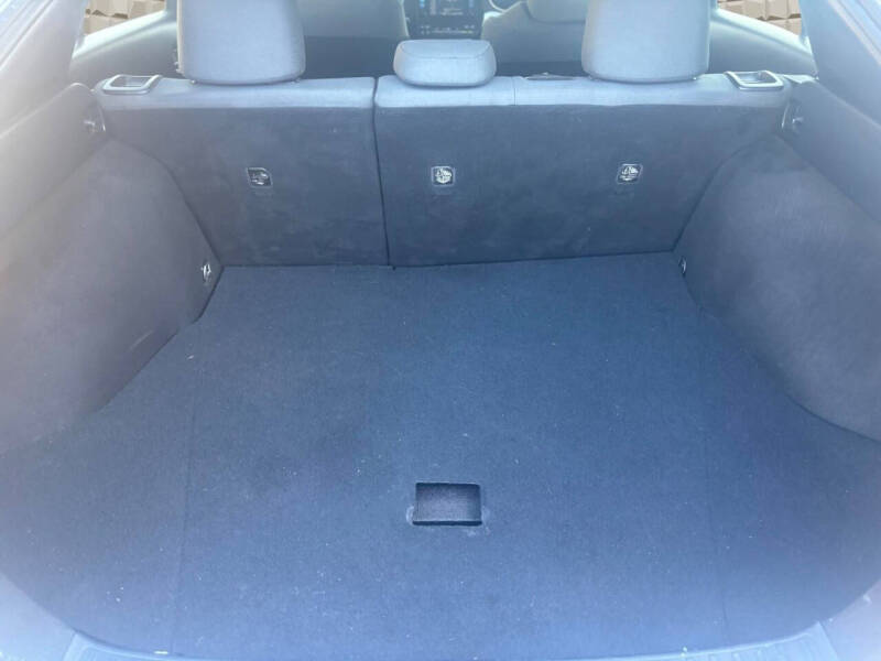 2016 Toyota Prius Two