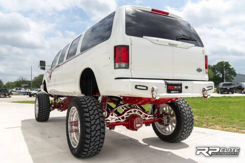 2016 Ford Excursion
