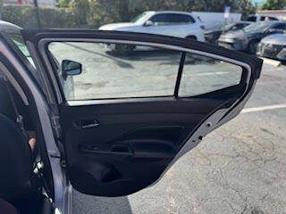 2024 Nissan Versa SR