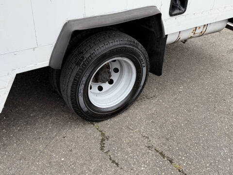 2006 Ford E-Series E-450 SD