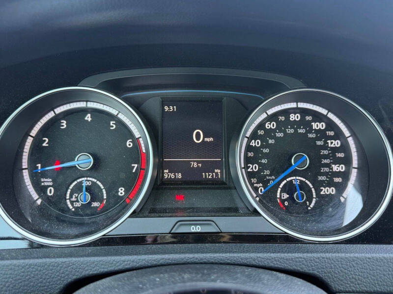 2016 Volkswagen Golf R