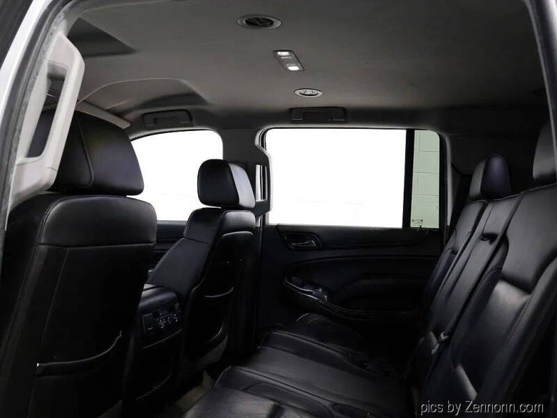 2017 GMC Yukon XL SLT
