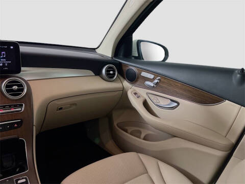 2022 Mercedes-Benz GLC GLC 300 4MATIC