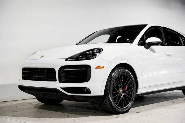 2020 Porsche Cayenne S Coupe