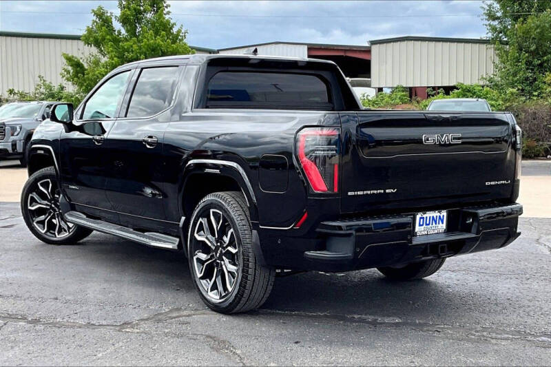 2025 GMC Sierra EV Denali