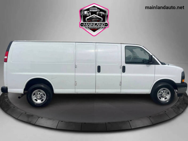 2021 Chevrolet Express 2500