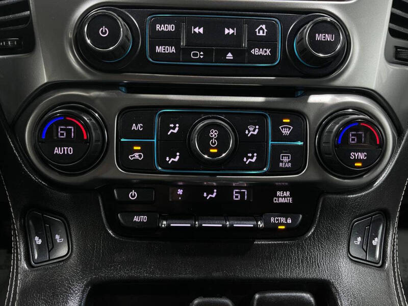 2017 Chevrolet Suburban LT