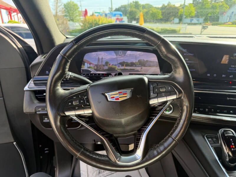 2023 Cadillac Escalade Sport
