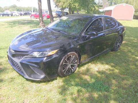 2018 Toyota Camry SE