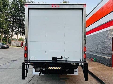 2016 Isuzu NPR DSL REG AT