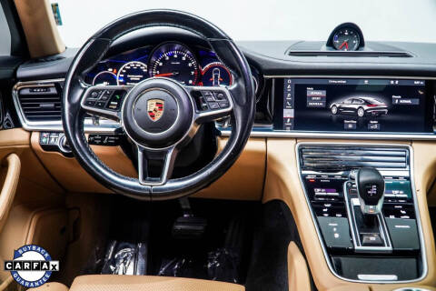 2018 Porsche Panamera