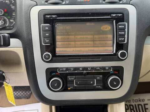 2012 Volkswagen Eos Komfort SULEV