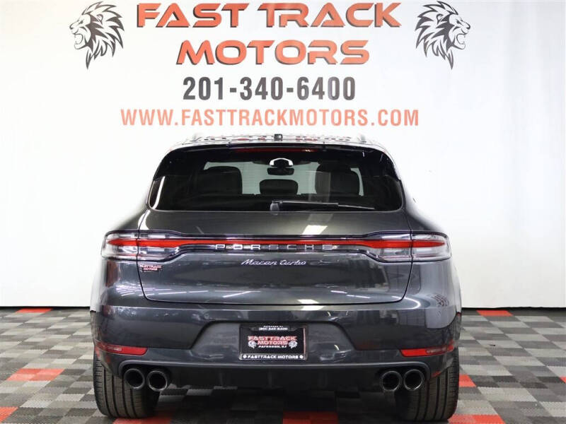 2020 Porsche Macan Turbo