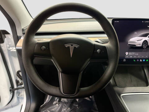 2025 Tesla Model Y Long Range