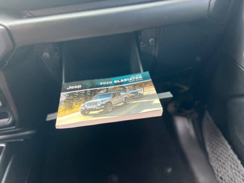2020 Jeep Gladiator Overland