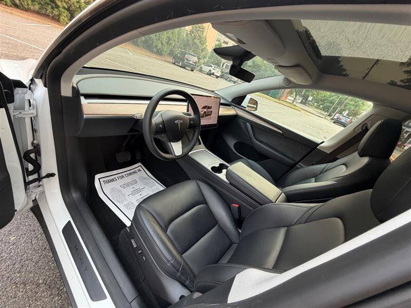 2024 Tesla Model Y Long Range