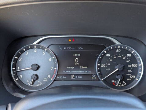 2022 Nissan Frontier SV