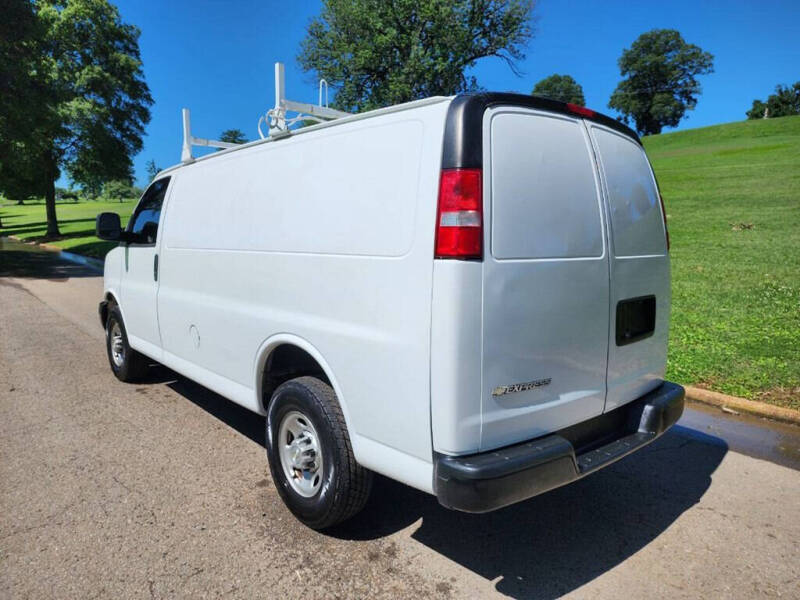 2021 Chevrolet Express 2500