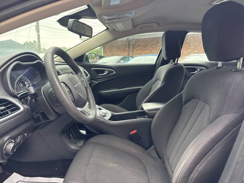 2015 Chrysler 200 Limited