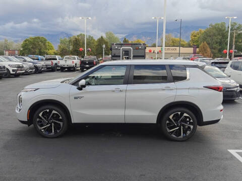 2025 Mitsubishi Outlander PHEV SE