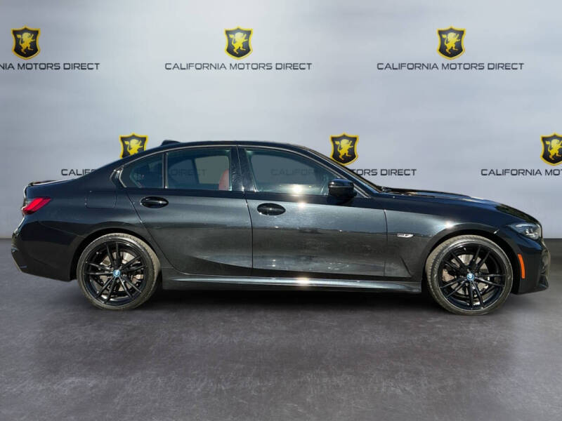 2022 BMW 3 Series 330e