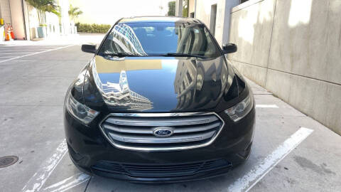 2015 Ford Taurus SEL