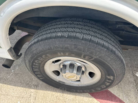 2013 Chevrolet Express LT 3500