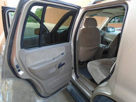 2005 Ford Explorer XLT
