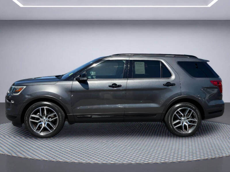2018 Ford Explorer Sport