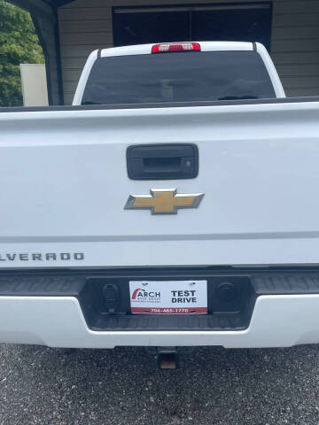 2018 Chevrolet Silverado 1500 Custom