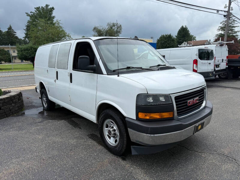2020 GMC Savana 2500