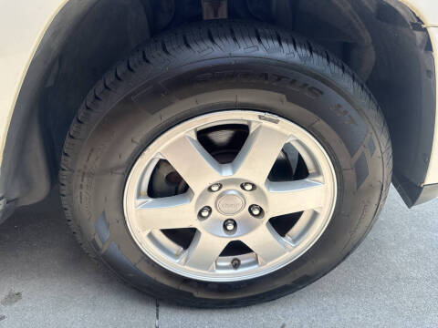 2009 Jeep Grand Cherokee Laredo