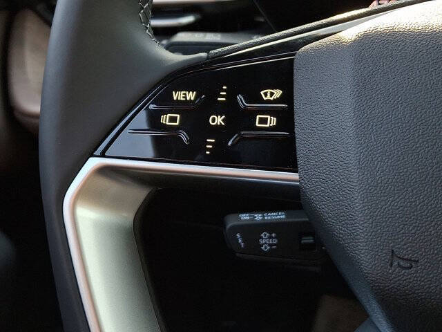 2025 Audi Q5 quattro Premium Plus TFSI