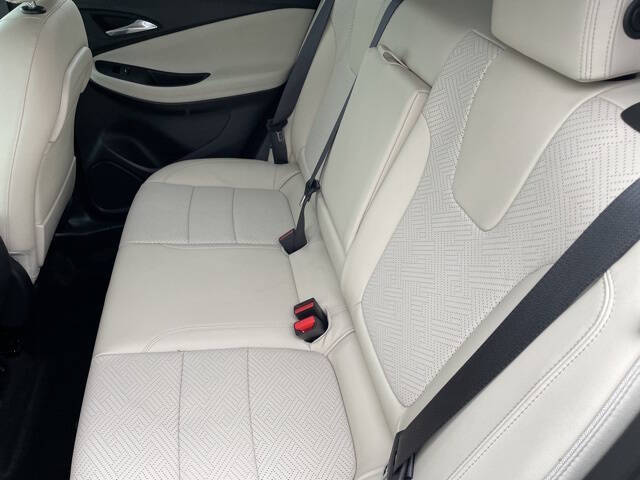 2022 Buick Encore GX Essence