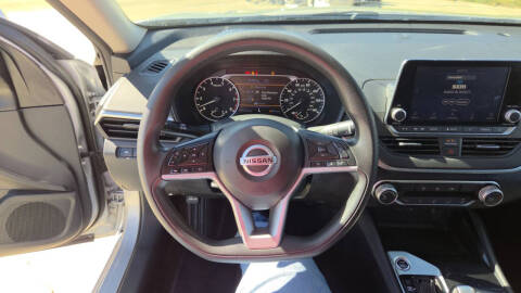 2021 Nissan Altima 2.5 SV