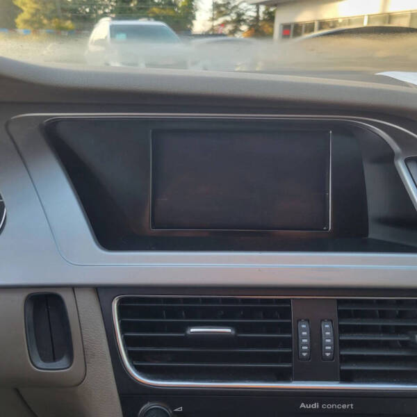 2012 Audi A4 2.0T quattro Premium Plus