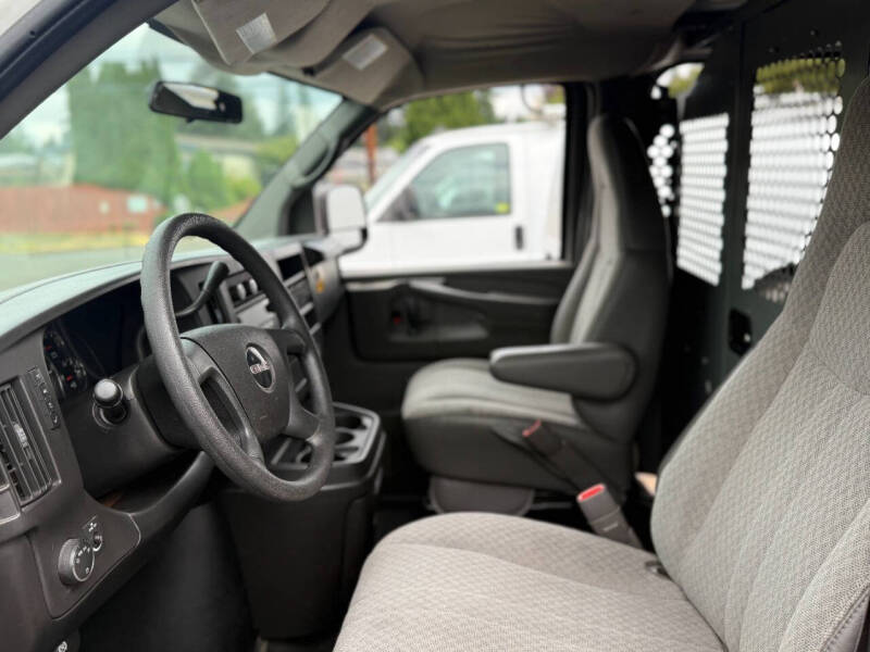 2009 GMC Savana 3500