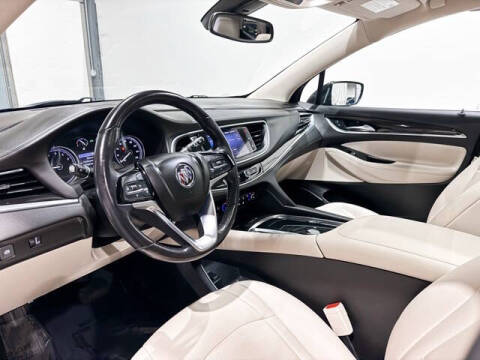 2022 Buick Enclave Essence