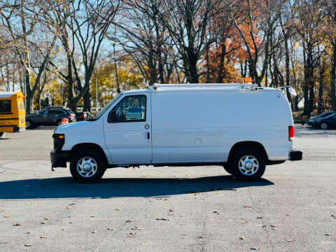2014 Ford E-Series E-250
