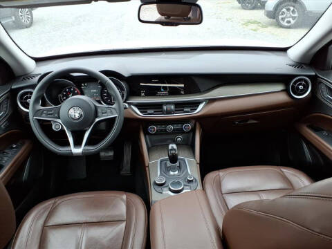 2018 Alfa Romeo Stelvio Ti