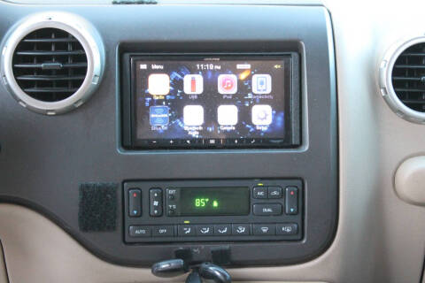 2004 Ford Expedition Eddie Bauer