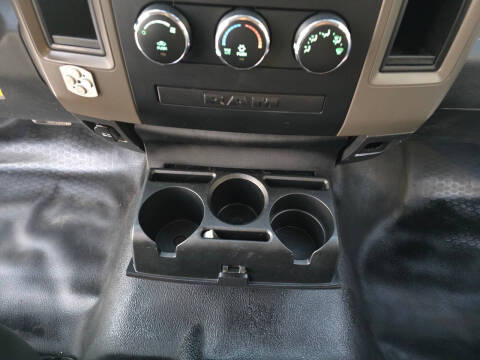2012 RAM 1500 ST